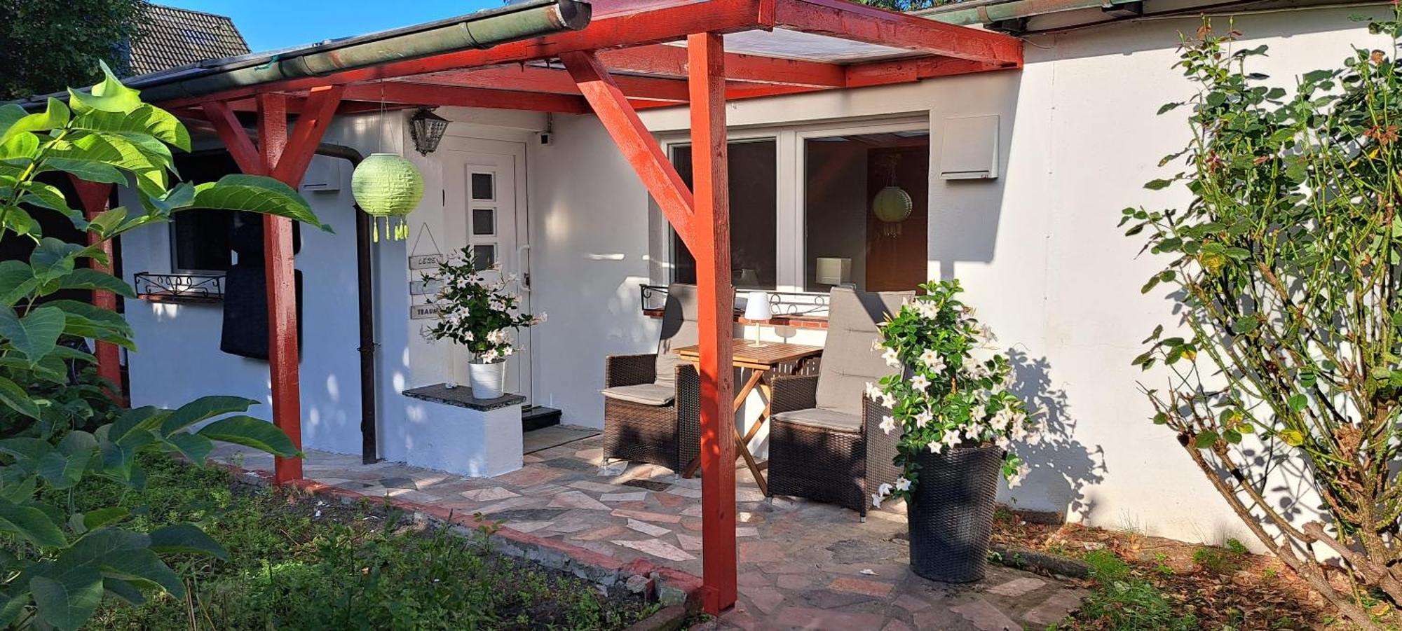Bungalow An Der Tanne Mit Ueberdachter Terrasse 杜塞尔多夫 外观 照片
